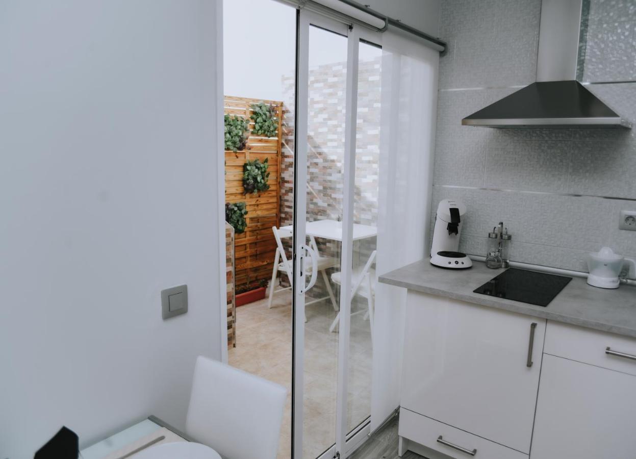 Eres Emerita "Apartamentos & Suites" Merida Bagian luar foto