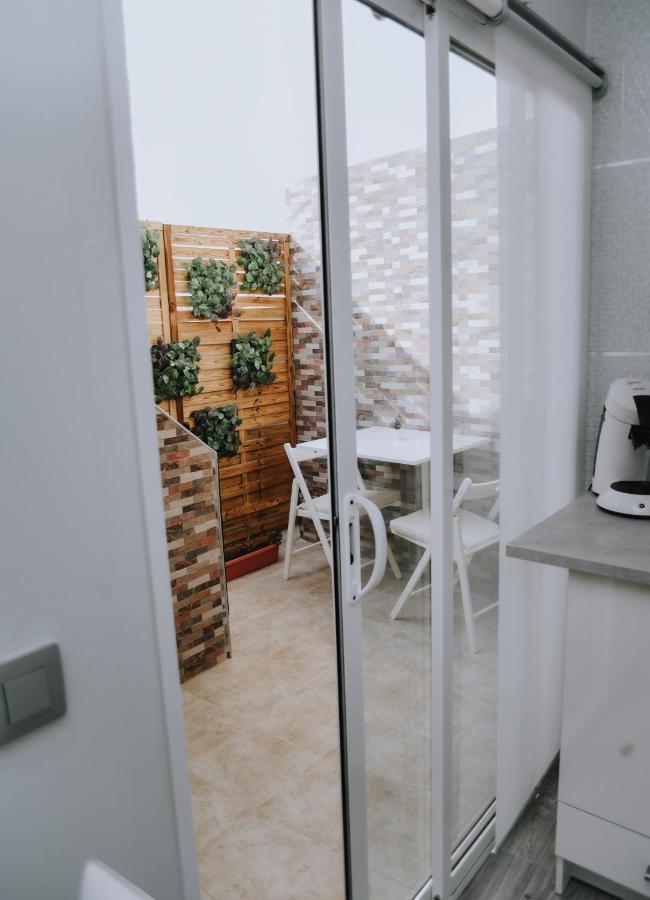 Eres Emerita "Apartamentos & Suites" Merida Bagian luar foto