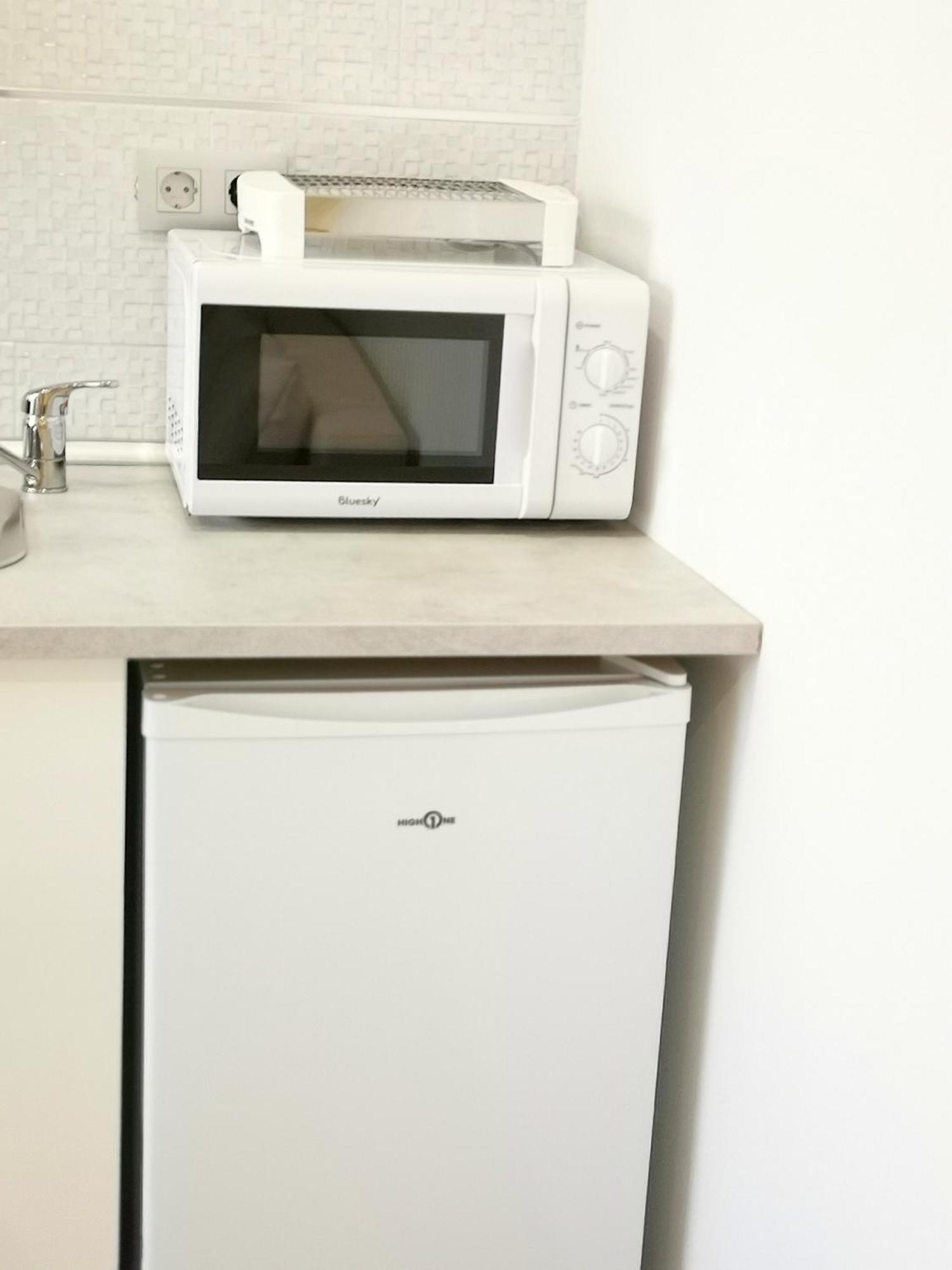 Eres Emerita "Apartamentos & Suites" Merida Bagian luar foto