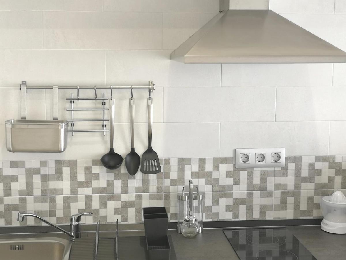 Eres Emerita "Apartamentos & Suites" Merida Bagian luar foto